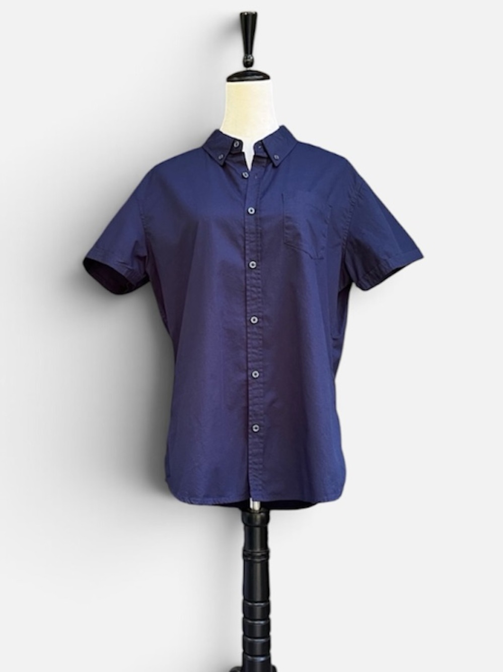 Passport Brand Short Sleeve Button-Down Shirt in Navy Blue Men's Sz Medium